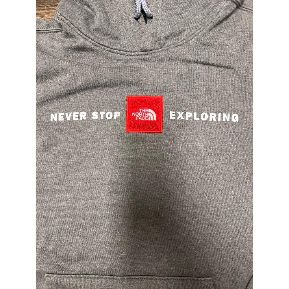 The North Face Hoodie Gray Red Box Logo Never Stop Exploring Men’s S Women’s M - Picture 4 of 9